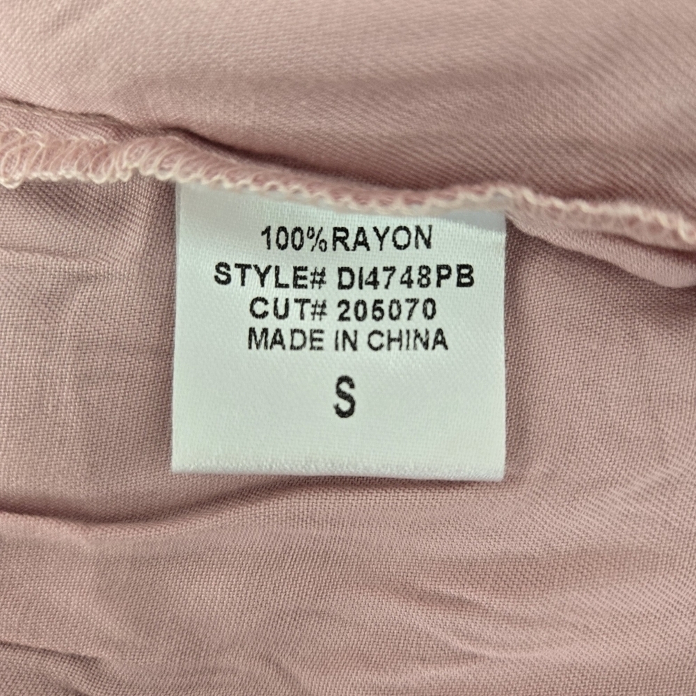 Fore Blush Pink Off the Shoulder Tiered Maxi Dress. Size Small. New without tags - Picture 8 of 9